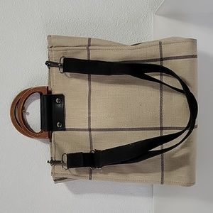 Wooden handles & Crossbody Tote